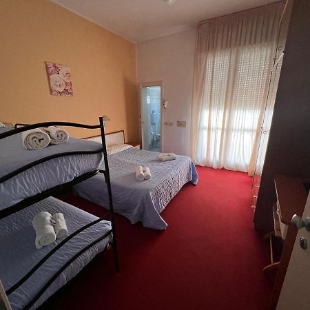 Villa Silvie Rose Cesenatico Dış mekan fotoğraf