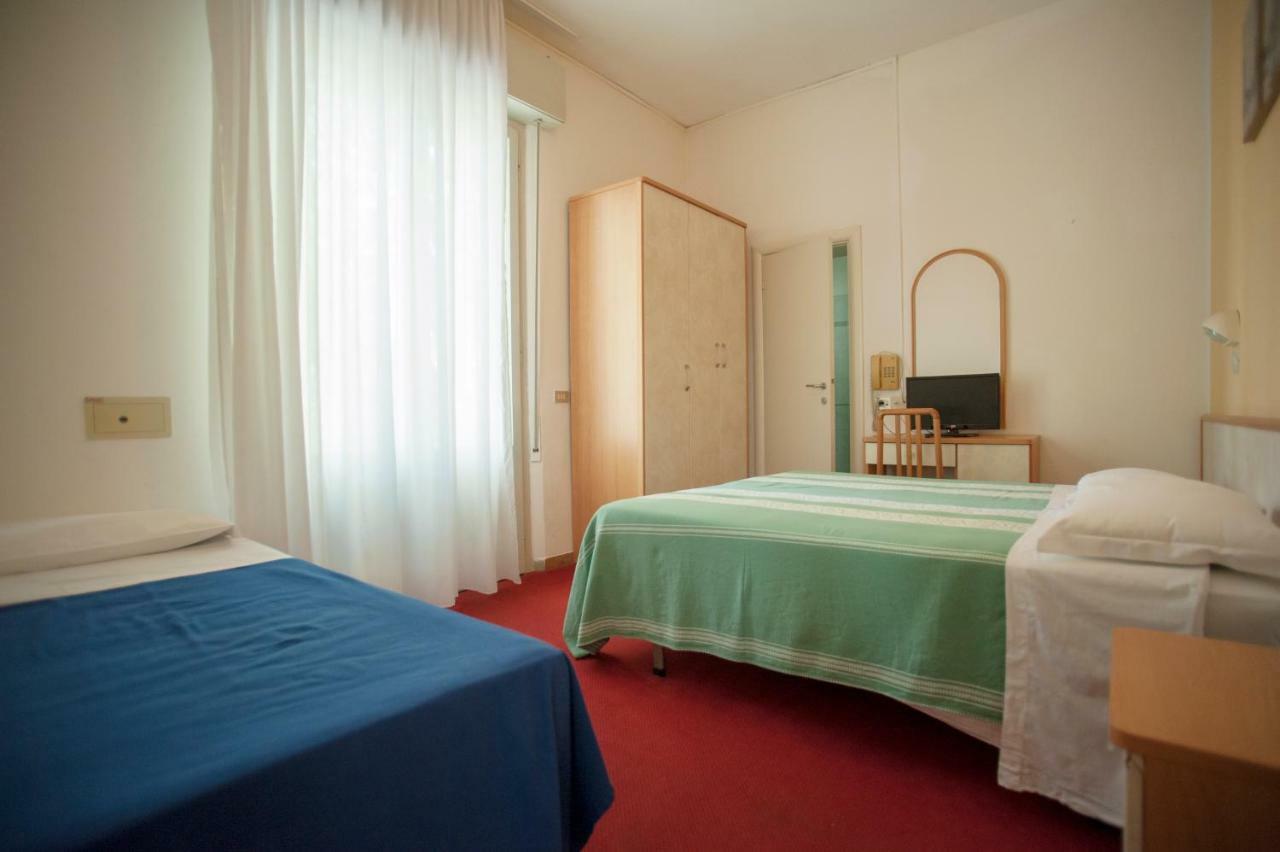 Villa Silvie Rose Cesenatico Dış mekan fotoğraf